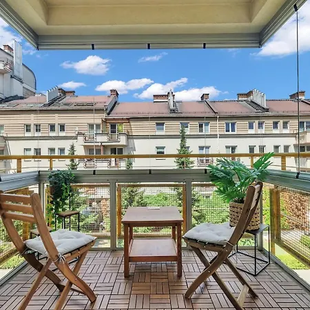 Sleeping&living Ursynow 2 Bedrooms, Parking Apartman