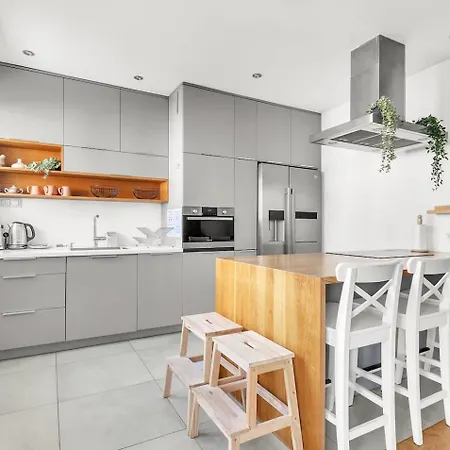 Apartman Sleeping&living Ursynow 2 Bedrooms, Parking *