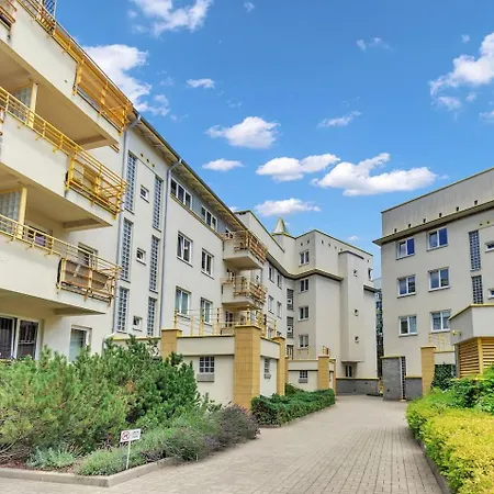 Apartman Sleeping&living Ursynow 2 Bedrooms, Parking Varsó